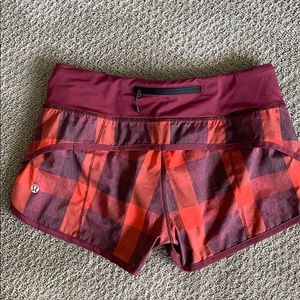 Lululemon Speed Short, size 4